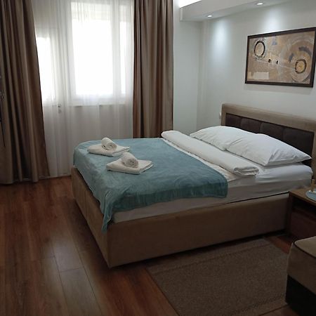 Apartman Leon Lux Лесковац Екстериор снимка